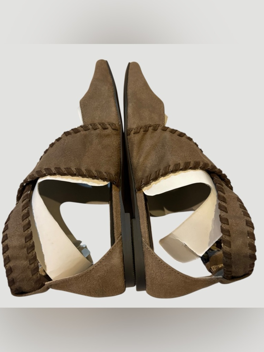 Band of Gypsies Brown Suede Pointed-Toe Flat with Braided Straps size 6.5 - Picture 5 of 8